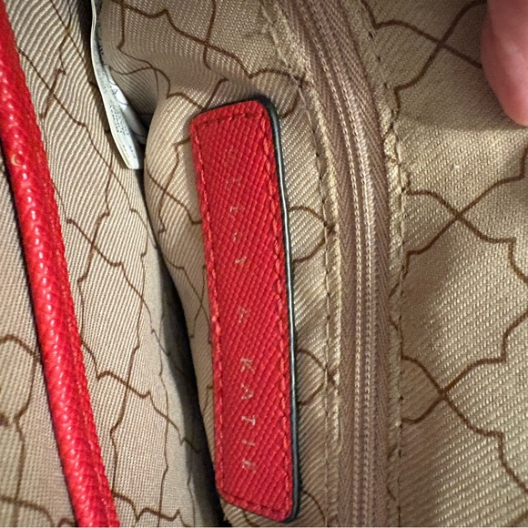 KELLY & KATIE Red and Pink Hand bag with Crossbody Strap - Picture 4 of 4